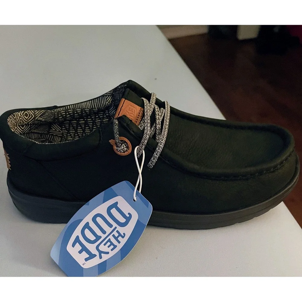 Hey Dude Wally Grip Craft Leather Black Mens Shoes 40175-001 Size 7 woman's 9NEW